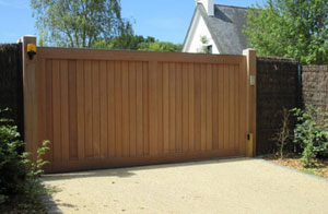 Gate Fitters Willaston Cheshire